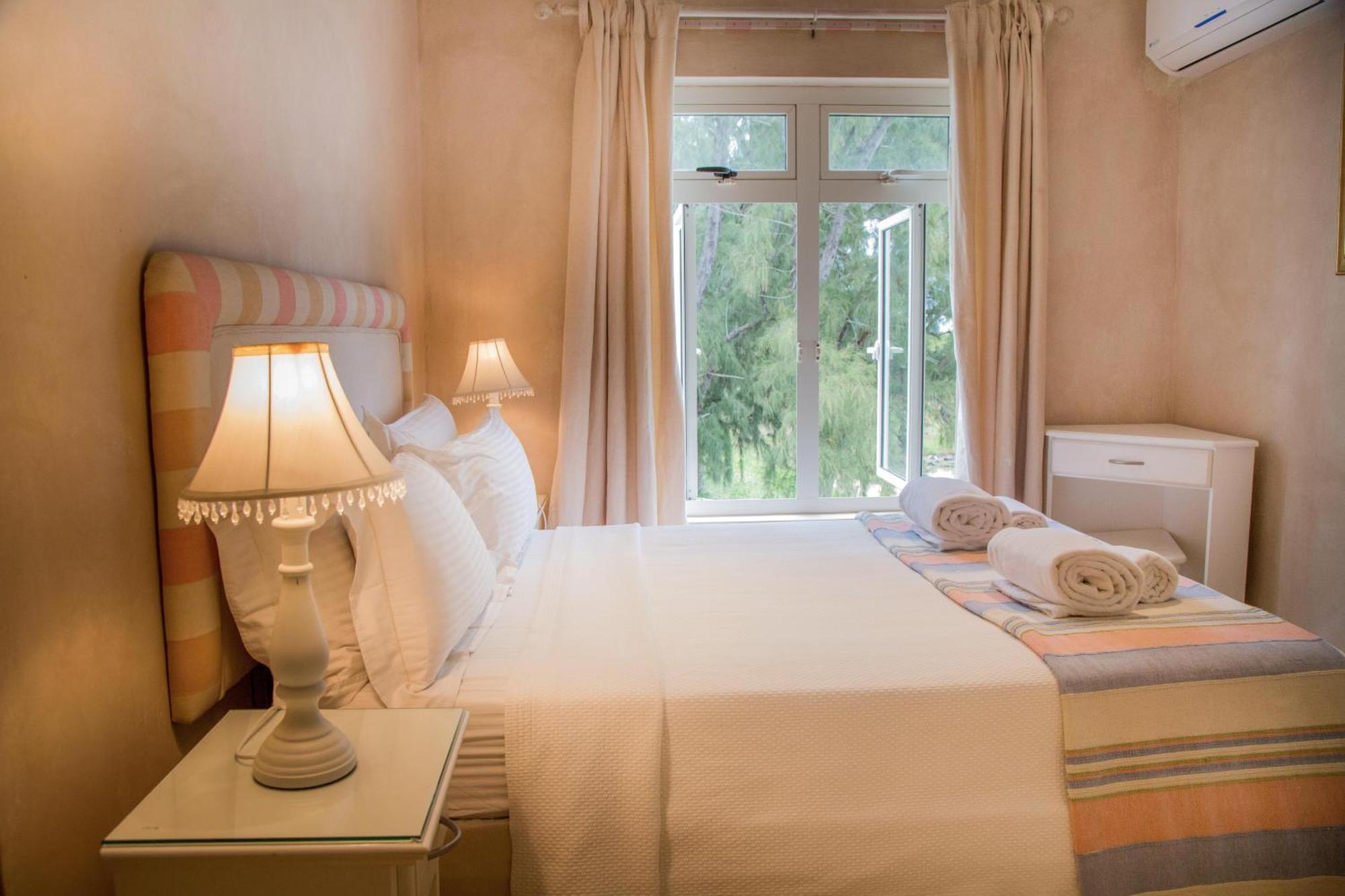 White Oaks Villas Тро-о-Біше Номер фото